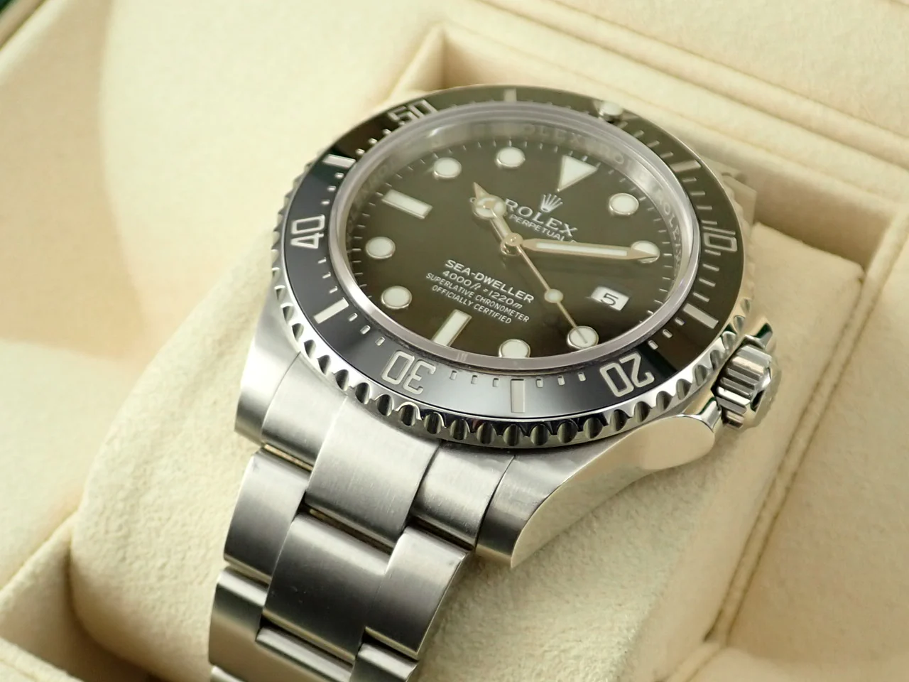 ロレックス シードゥエラー 4000 Ref.116600 ステンレススチール ブラック文字盤 - Image 6