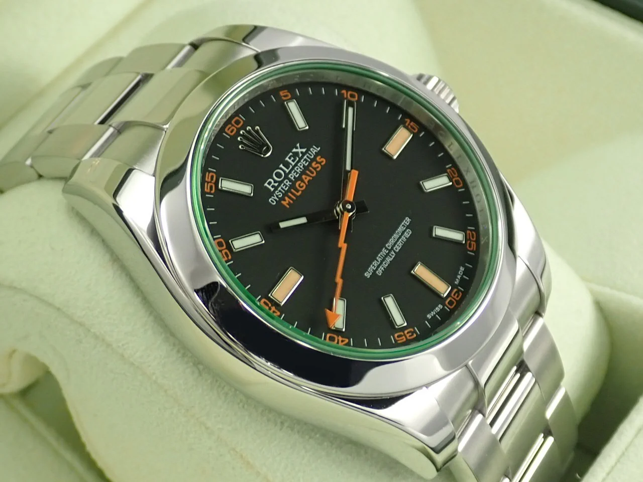 ロレックス ミルガウス Ref.116400GV ステンレススチール ブラック文字盤 - Image 5