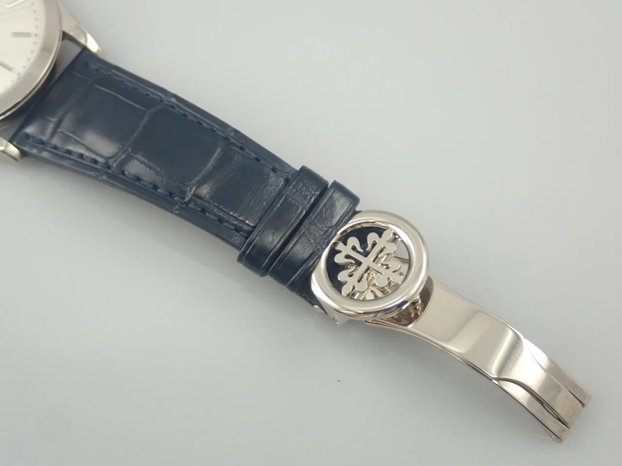 パテックフィリップ カラトラバ Ref.5296G-010 ホワイトゴールド シルバー文字盤 - Image 8